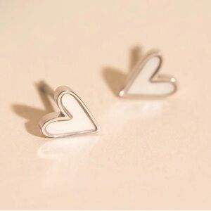 Oh Clem Mini Mother of Pearl Heart Stud Earrings, Silver - Waterproof / NIB